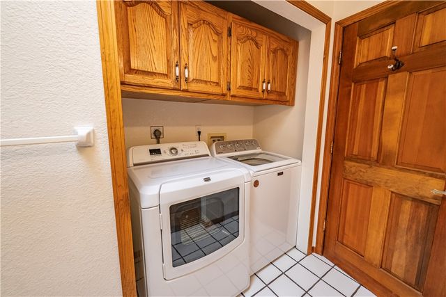 1025 Riata Valley Circle, Kingman, AZ 86401