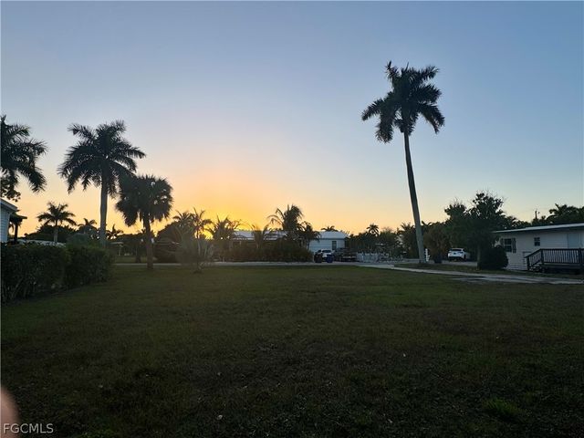 12791 Spencer ST, Fort Myers, FL 33908