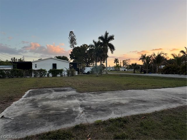 12791 Spencer ST, Fort Myers, FL 33908