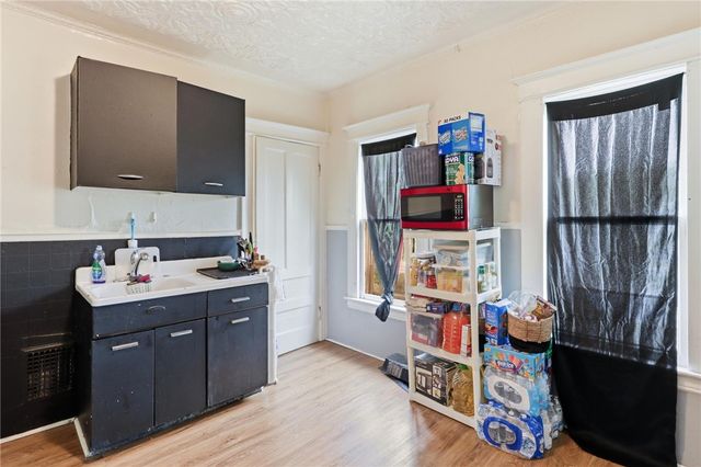 50-52 Melville Street, Rochester, NY 14609