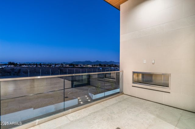 6587 N PALMERAIE Boulevard 3010, Paradise Valley, AZ 85253