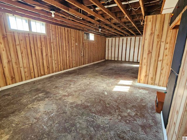 220 Albany TR11, Paducah, KY 42003