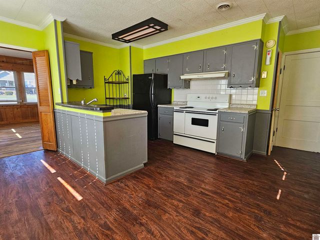 220 Albany TR11, Paducah, KY 42003