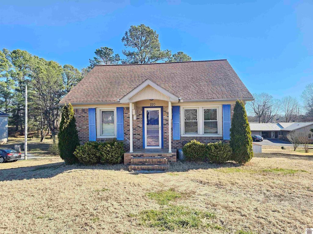 220 Albany TR11, Paducah, KY 42003