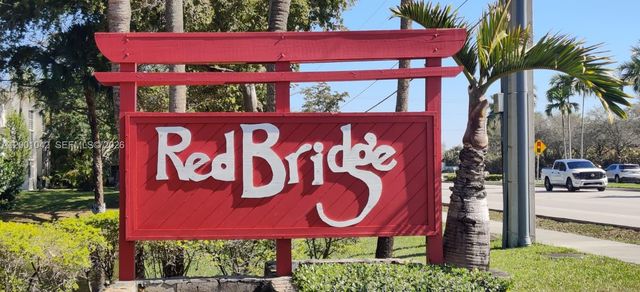 7959 NW 41st Ct, Sunrise, FL 33351