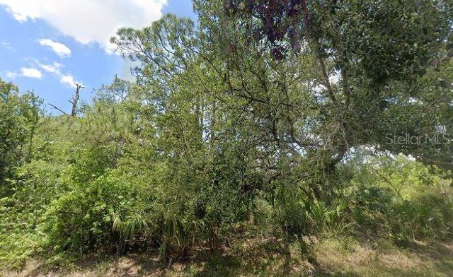 1805 JEFFERSON AVENUE, Lehigh Acres, FL 33972