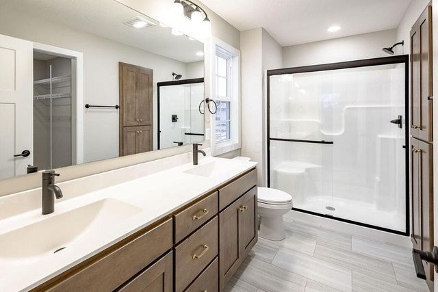 562 Cannondale Avenue, Johnstown, OH 43031