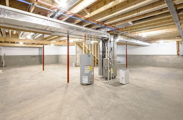 562 Cannondale Avenue, Johnstown, OH 43031