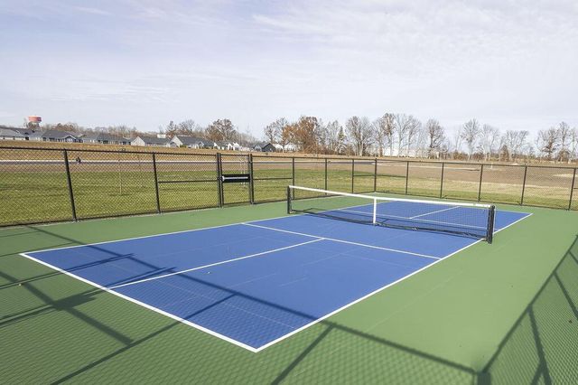 562 Cannondale Avenue, Johnstown, OH 43031