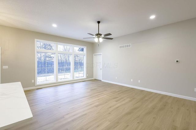 562 Cannondale Avenue, Johnstown, OH 43031