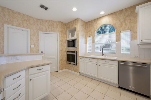 8017 Ashby Court, Plano, TX 75025