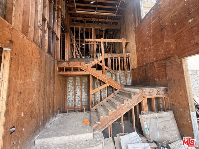 1651 Marlay Drive, West Hollywood, CA 90069