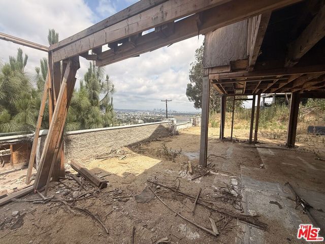 1651 Marlay Drive, West Hollywood, CA 90069