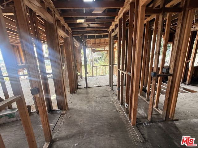 1651 Marlay Drive, West Hollywood, CA 90069