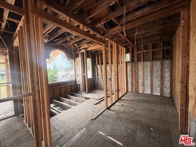 1651 Marlay Drive, West Hollywood, CA 90069