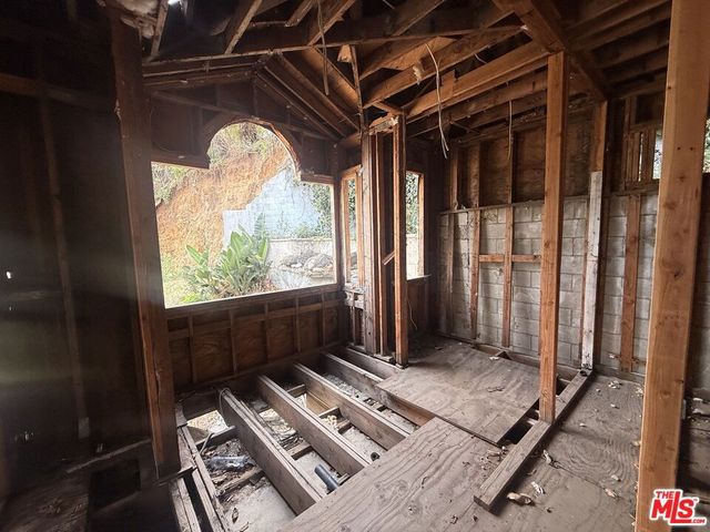 1651 Marlay Drive, West Hollywood, CA 90069