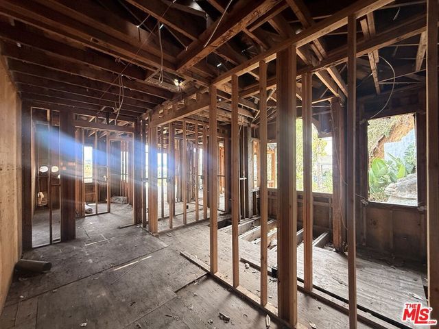 1651 Marlay Drive, West Hollywood, CA 90069