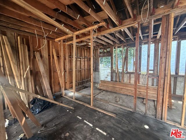 1651 Marlay Drive, West Hollywood, CA 90069
