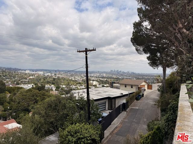 1651 Marlay Drive, West Hollywood, CA 90069