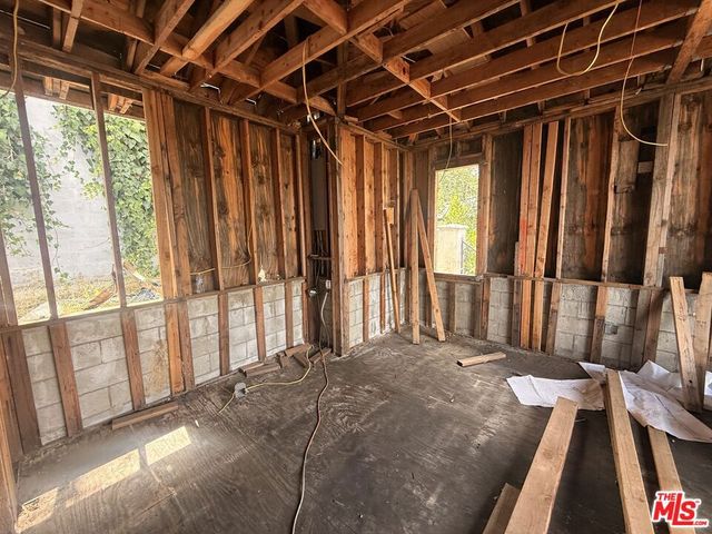 1651 Marlay Drive, West Hollywood, CA 90069