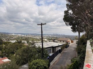 1651 Marlay Drive, West Hollywood, CA 90069