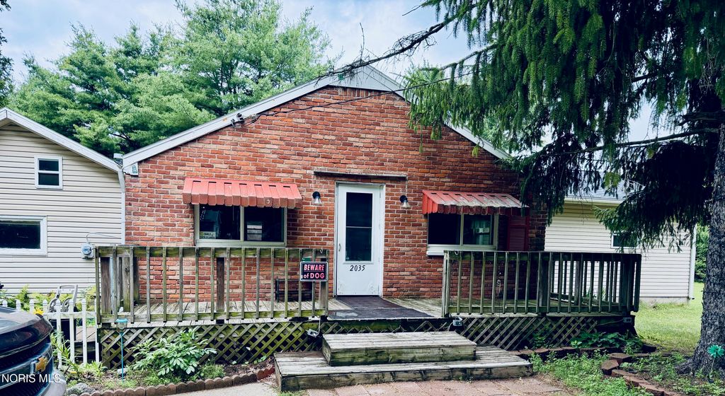 2035 N Crissey Road, Holland, OH 43528
