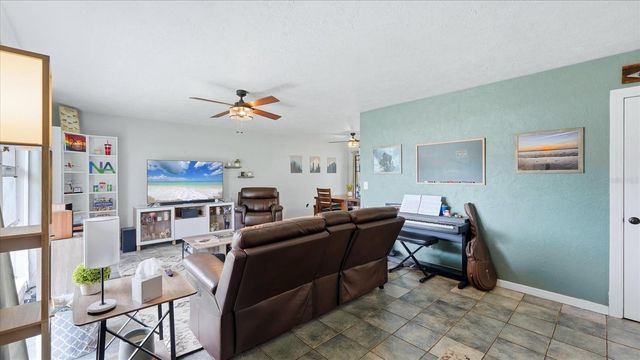 2704 52ND AVENUE TERRACE W, Bradenton, FL 34207