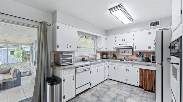 2704 52ND AVENUE TERRACE W, Bradenton, FL 34207