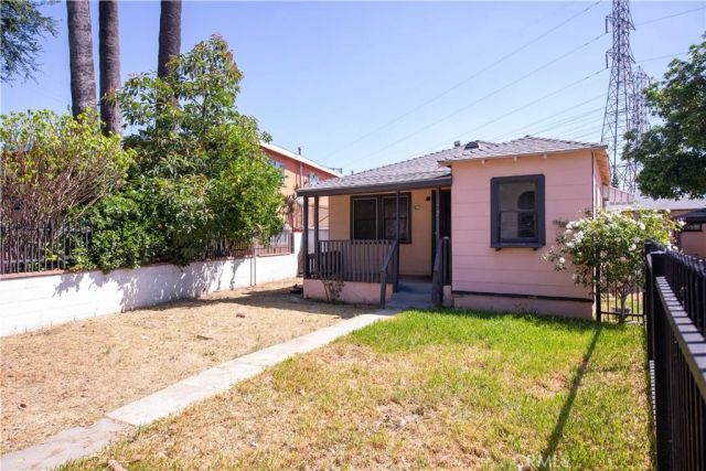 8022 Felix, Bell Gardens, CA 90201