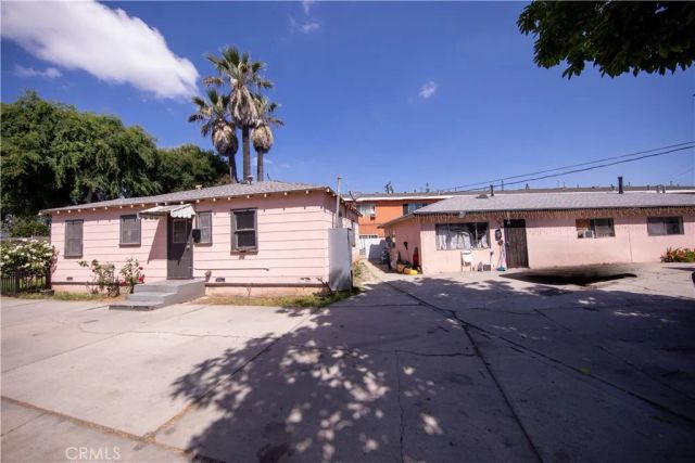 8022 Felix, Bell Gardens, CA 90201