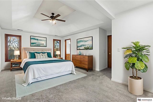 6818 N 106th Circle, Omaha, NE 68122