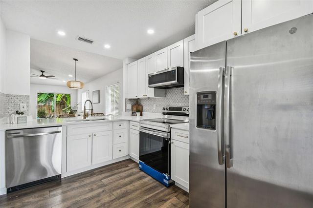 27129 LA JOLLA WAY, Wesley Chapel, FL 33544