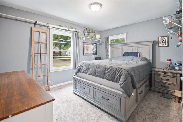 729 S Terrace Dr., Wichita, KS 67218