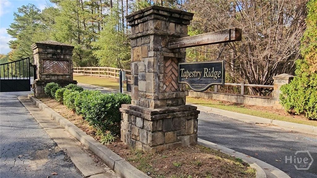 1610 Tapestry Ridge, Lawrenceville, GA 30045