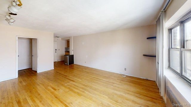 30 Fleetwood Avenue 5J, Fleetwood, NY 10552