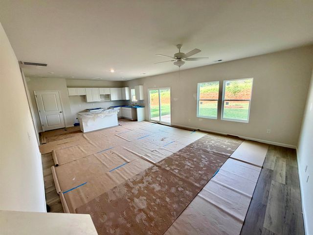12150 Lansbury Drive, Inman, SC 29349