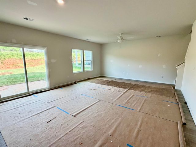12150 Lansbury Drive, Inman, SC 29349