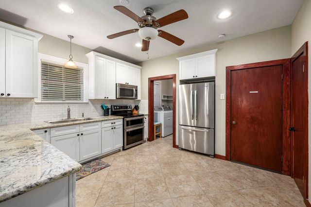 2526 46th Street, Galveston, TX 77551