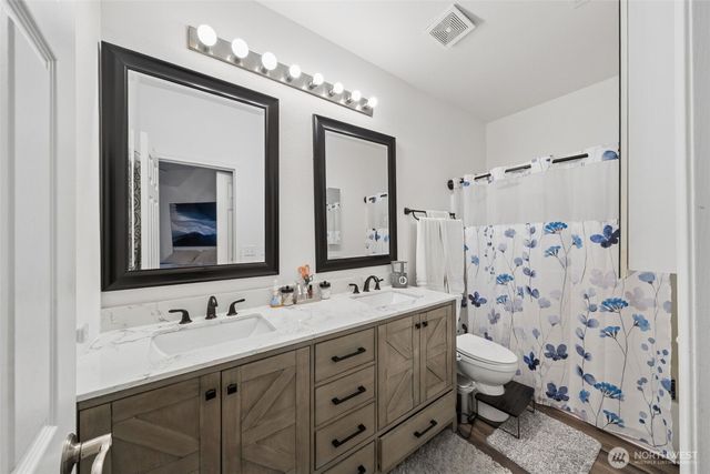 15207 87th Street Ct E, Puyallup, WA 98372