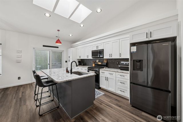 15207 87th Street Ct E, Puyallup, WA 98372