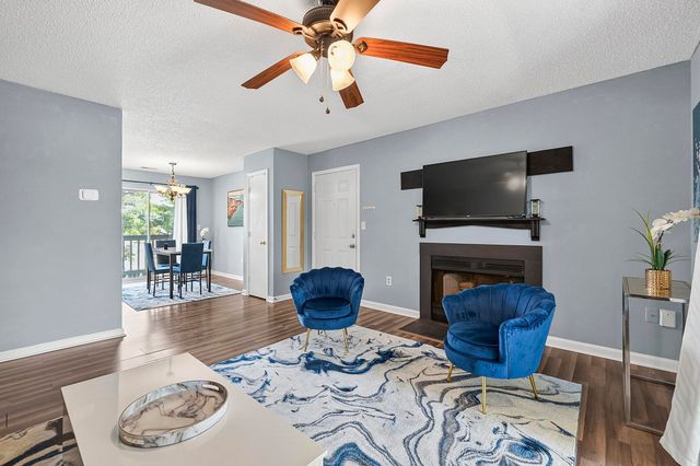400 Myrtle Greens Dr Apt K, Conway, SC 29526