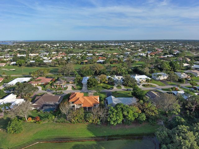 3572 SE Court Drive, Stuart, FL 34997