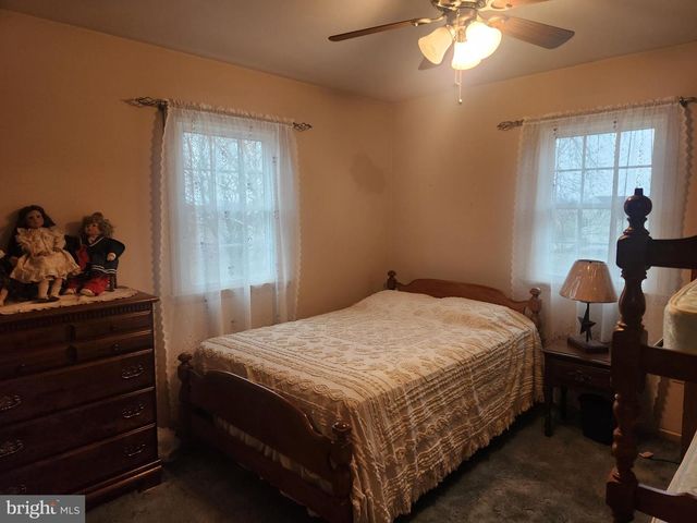 2130 W MAIN ST, Ephrata, PA 17522