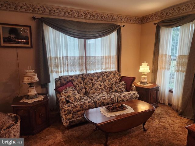 2130 W MAIN ST, Ephrata, PA 17522