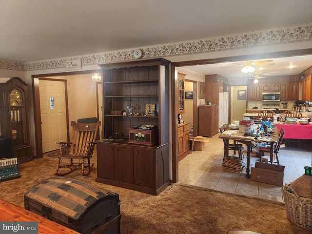 2130 W MAIN ST, Ephrata, PA 17522