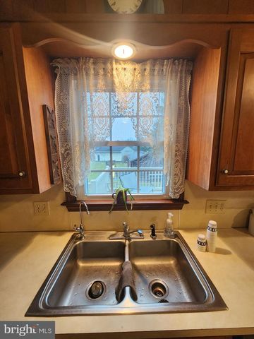 2130 W MAIN ST, Ephrata, PA 17522