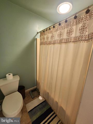 2130 W MAIN ST, Ephrata, PA 17522