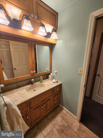 2130 W MAIN ST, Ephrata, PA 17522