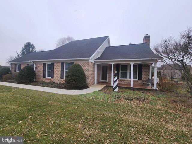 2130 W MAIN ST, Ephrata, PA 17522