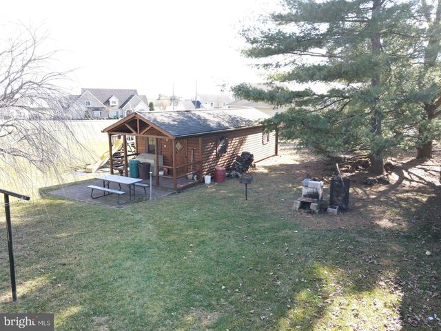 2130 W MAIN ST, Ephrata, PA 17522